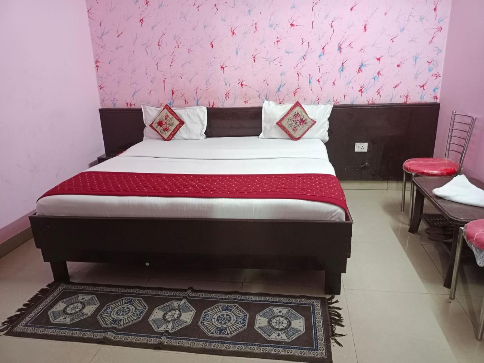Airport Hotel Pariksheet Inn New Delhi Buitenkant foto